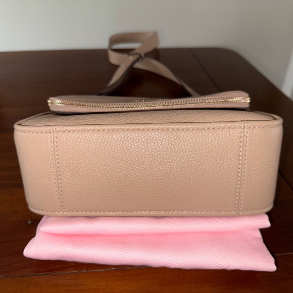 Kate Spade Crossbody - Picture 3 of 5